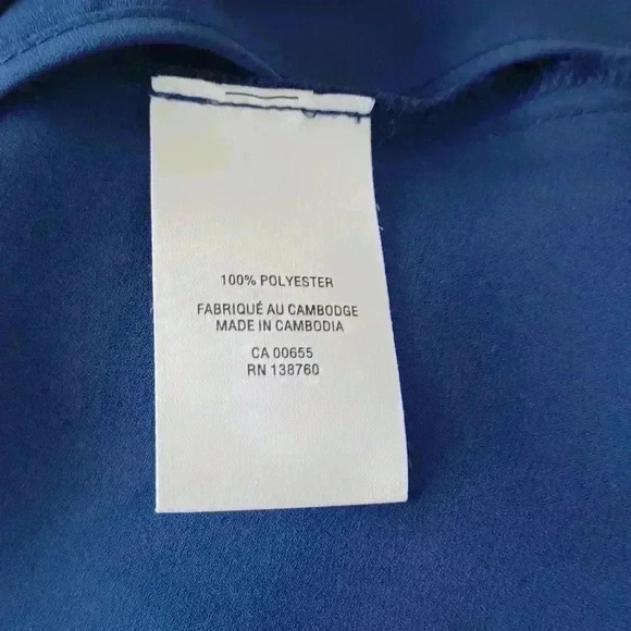 Reitmans  Navy Blue Elegant Blouse Size Small Crew Neck - Picture 4 of 9